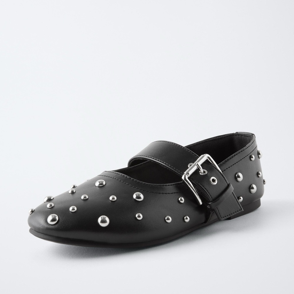 ZARA Studded Black Leather Mary Jane Flats w Silver Studs Women’s Shoes